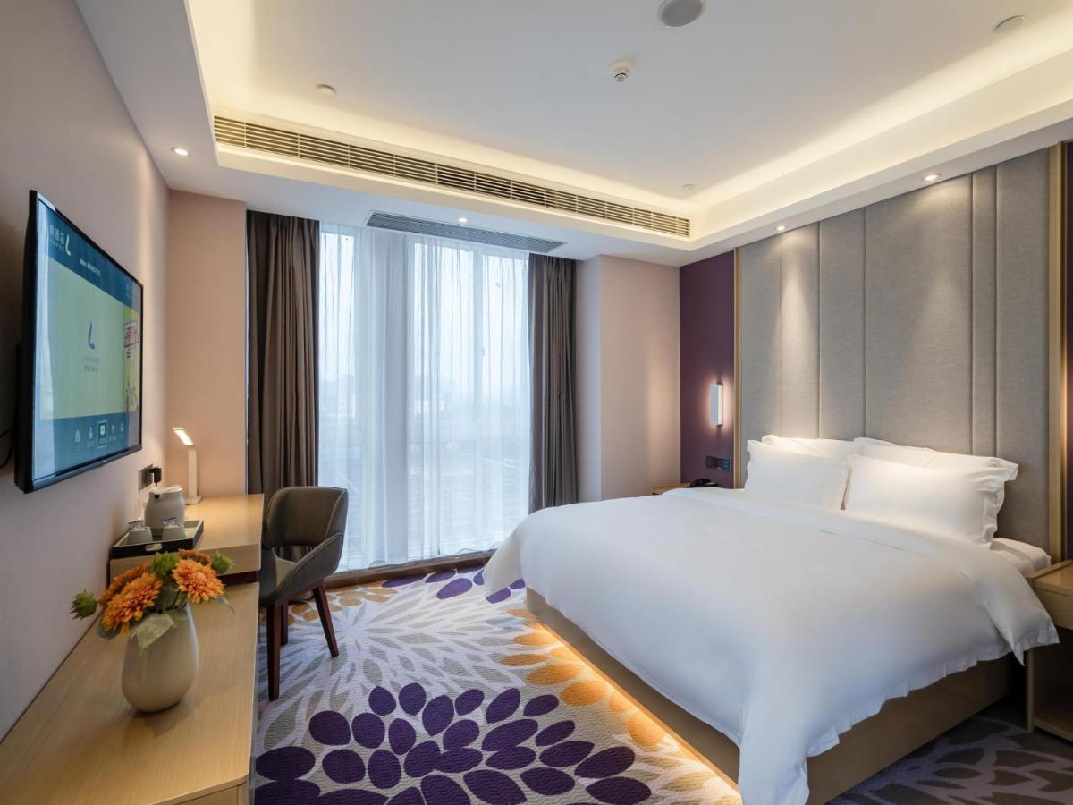 Lavande Hotel Luzhou Wanda Plaza Southwest Commercial City Exterior photo